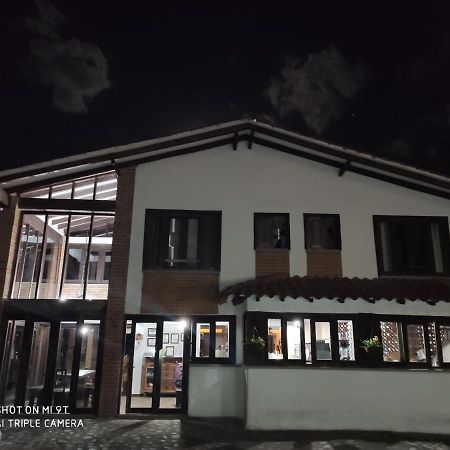 Hotel Villa Isabel Salento Buitenkant foto